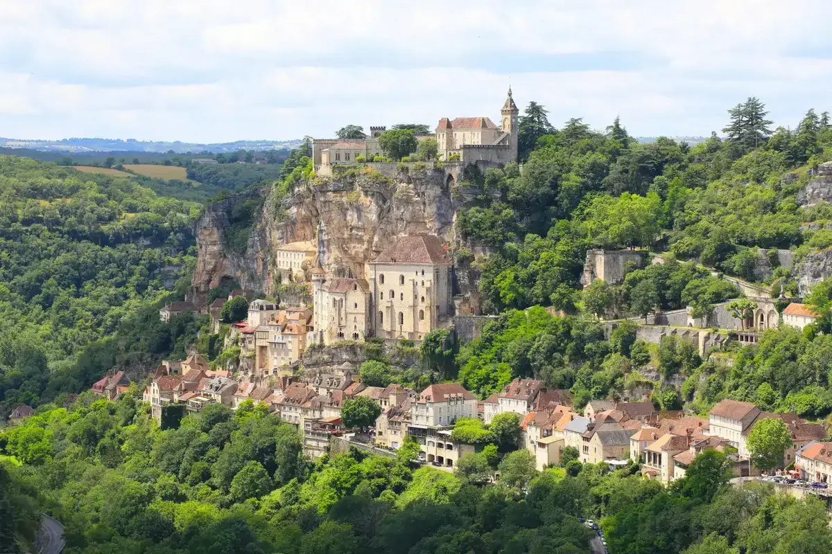 Vue sur la ville de Rocamadour.